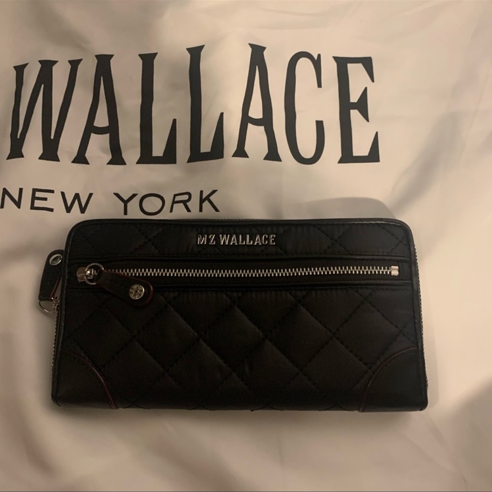 NWOT MZ Wallace Zippered Crosby Wallet